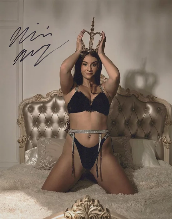 Mikaila Murphy autograph