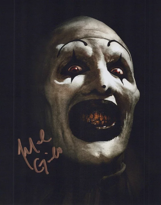 Mike Gianelli autograph