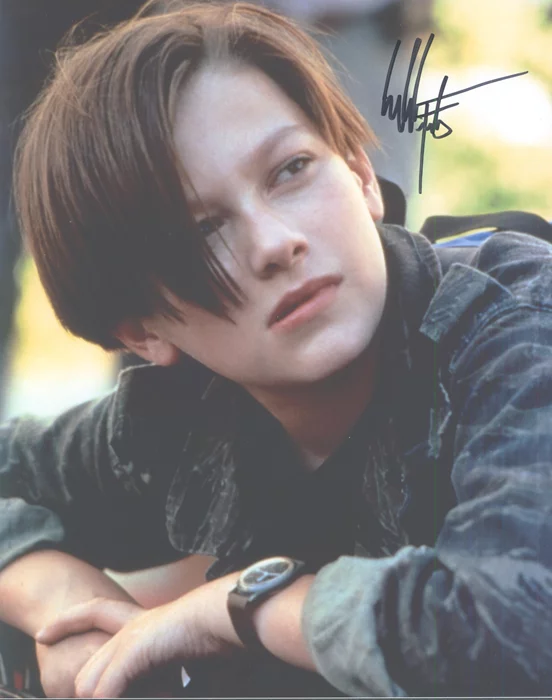 Edward Furlong autograph