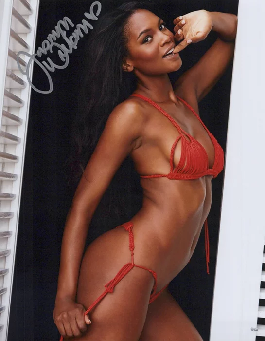 Jasmyn Wilkins autograph