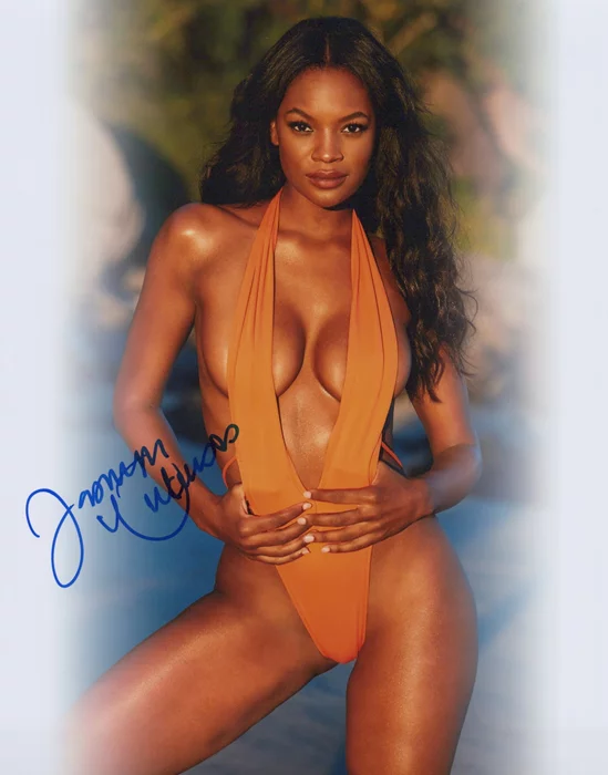 Jasmyn Wilkins autograph