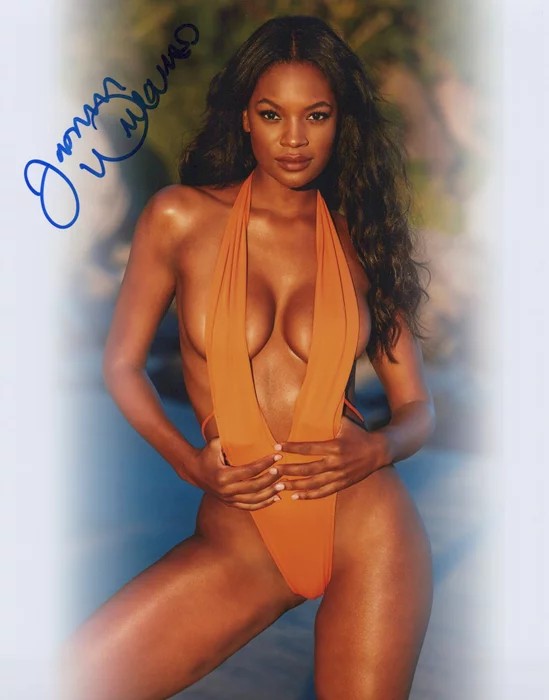 Jasmyn Wilkins autograph
