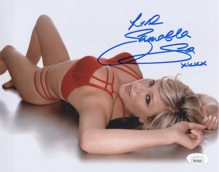 Samantha Fox autograph