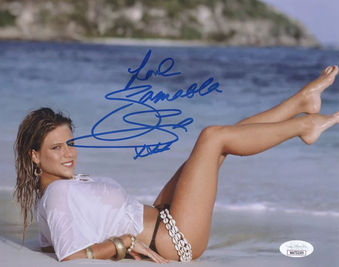 Samantha Fox autograph