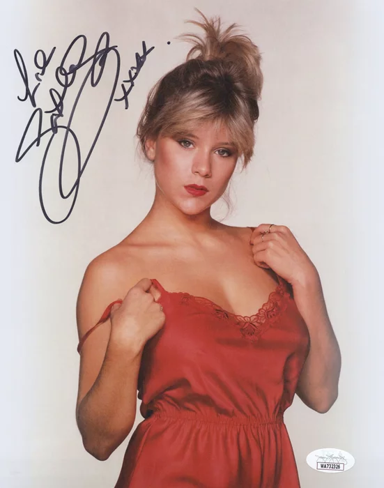 Samantha Fox autograph
