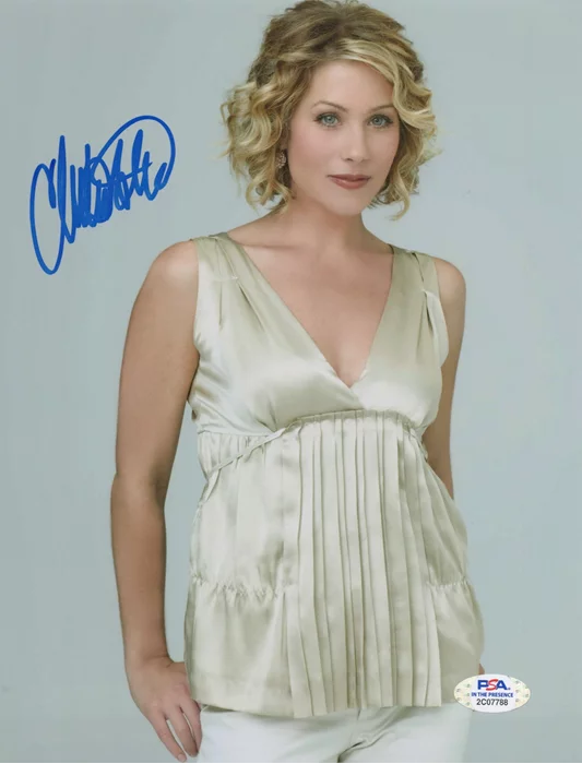 Christina Applegate autograph