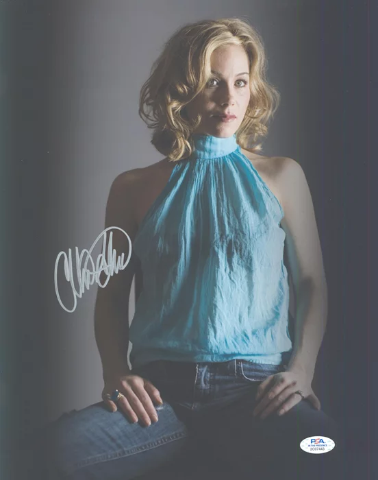 Christina Applegate autograph