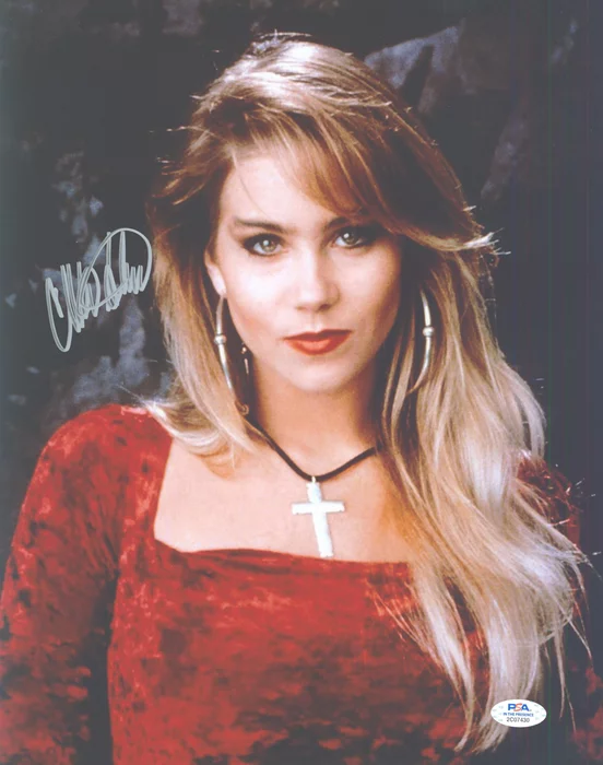 Christina Applegate autograph
