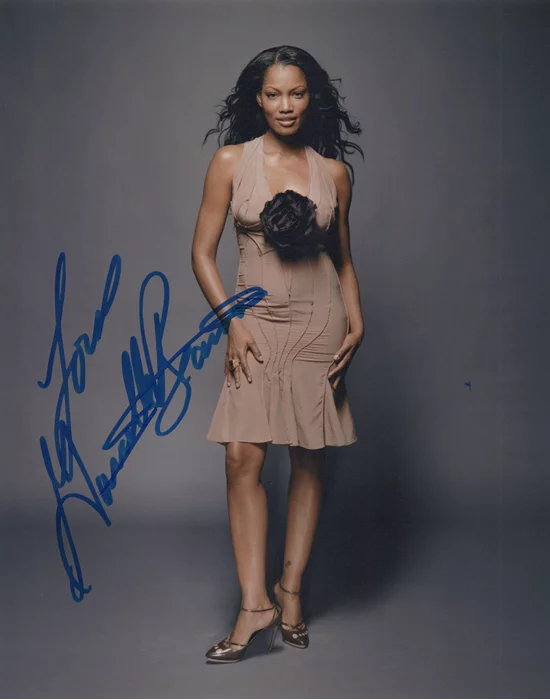 Garcelle Beauvais autograph
