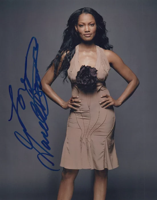 Garcelle Beauvais autograph