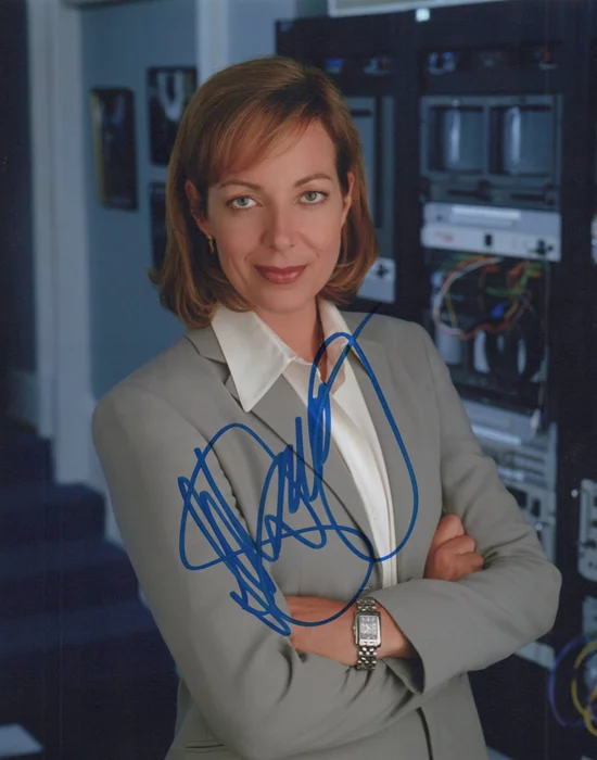 Allison Janney autograph
