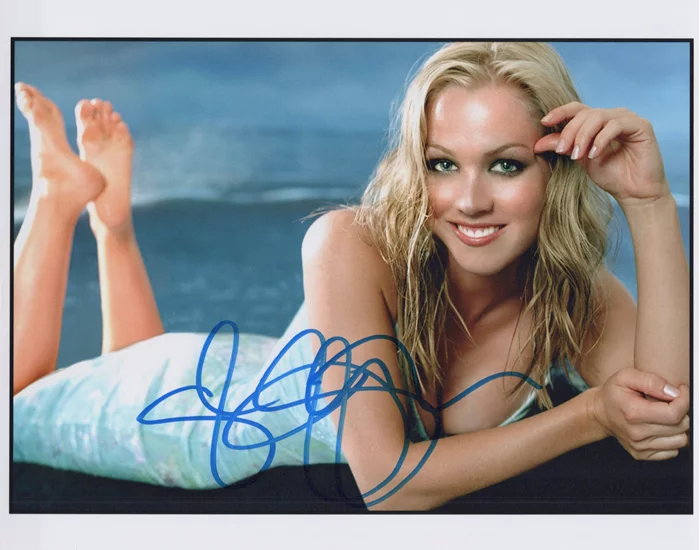 Jennie Garth autograph