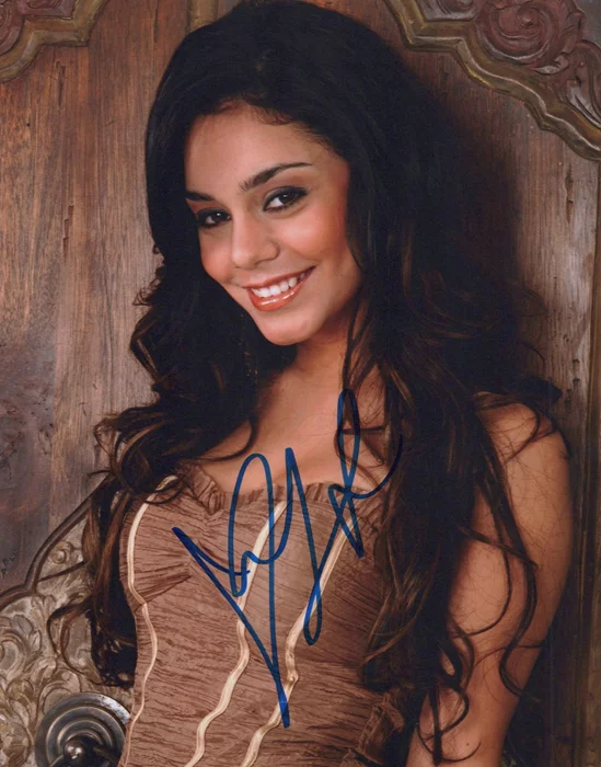 Vanessa Hudgens autograph