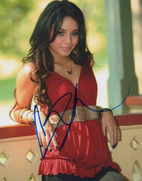 Vanessa Hudgens autograph