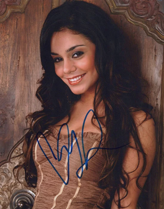 Vanessa Hudgens autograph