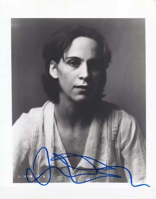 Amanda Plummer autograph