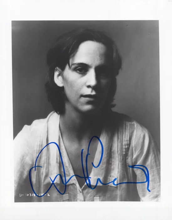 Amanda Plummer autograph
