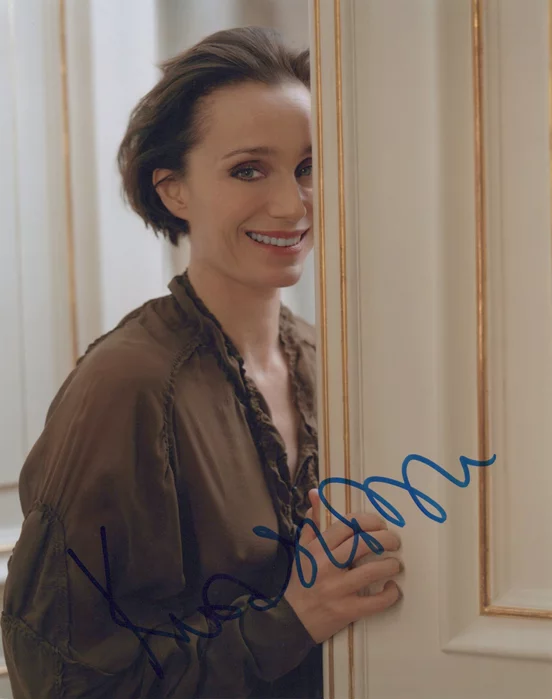 Kristen Scott Thomas autograph