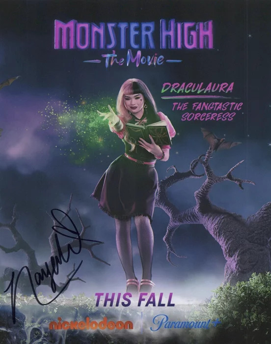 Nayah Damasen autograph