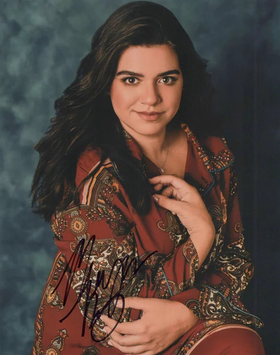 Mayan Lopez autograph