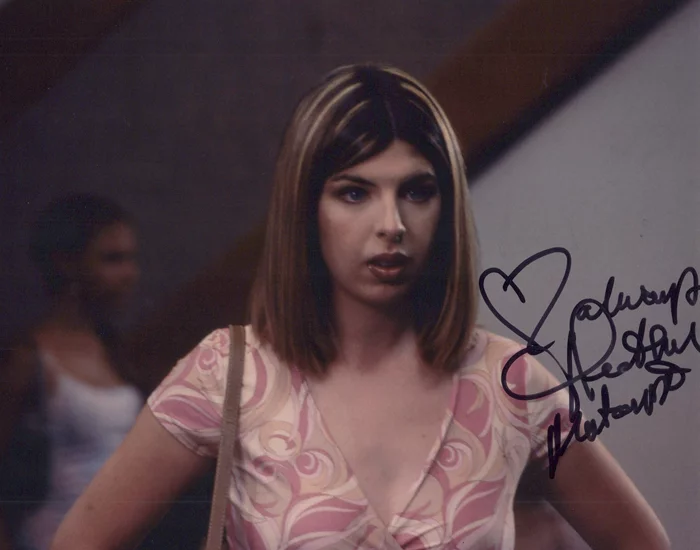 Heather Matarazzo autograph