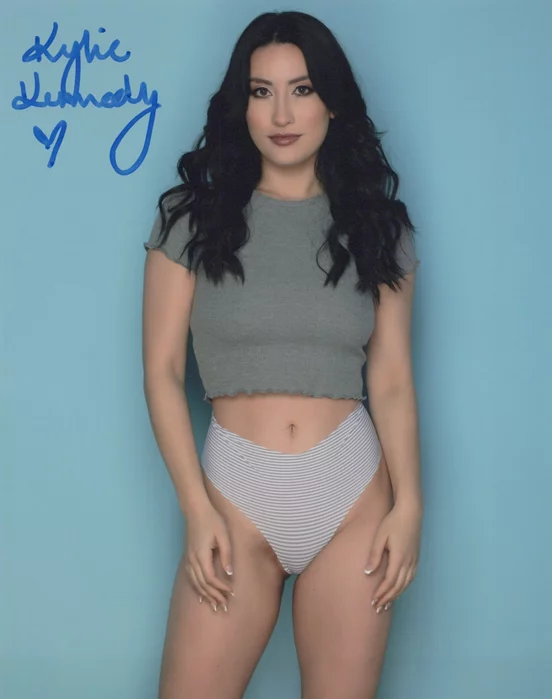 Kylie Kennedy autograph