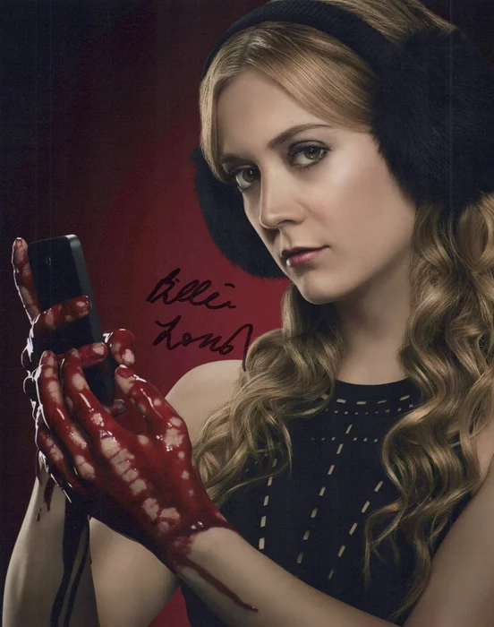 Billie Lourd autograph