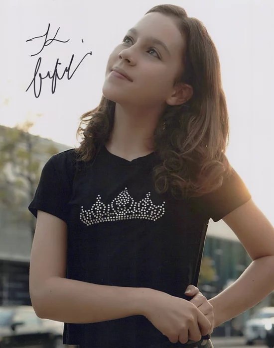 Kacey Fifield autograph