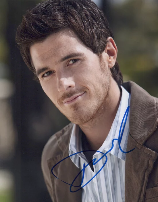 Dave Annable autograph