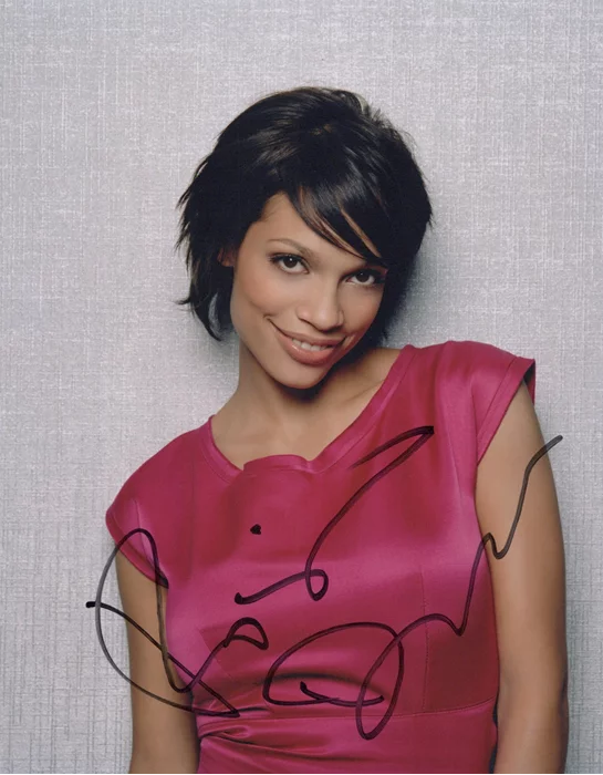 Rosario Dawson autograph