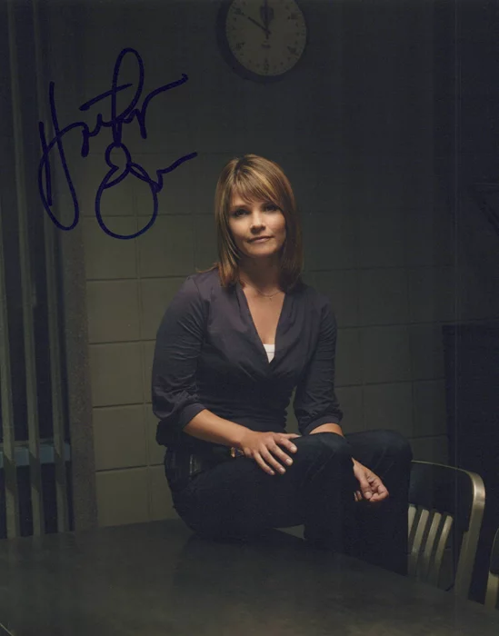 Kathryn Erbe autograph