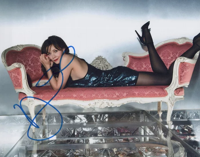 Maggie Gyllenhaal autograph