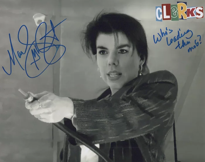 Marilyn Ghigliotti autograph