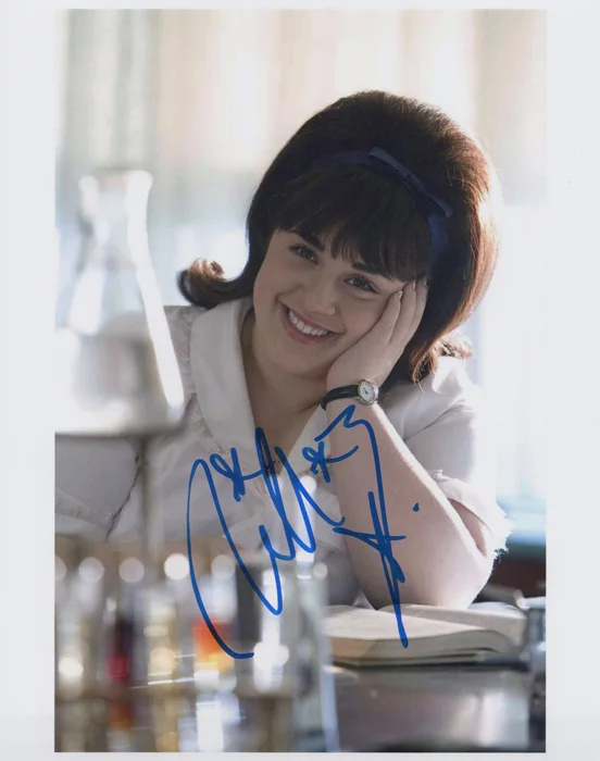 Nikki Blonsky autograph