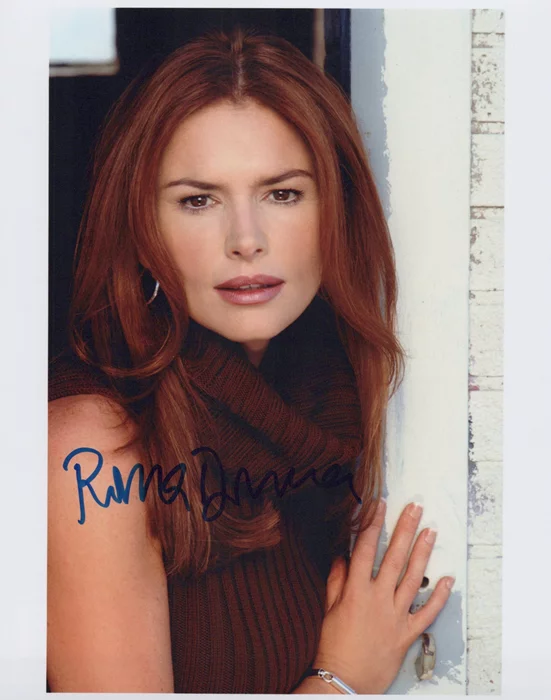 Roma Downey autograph