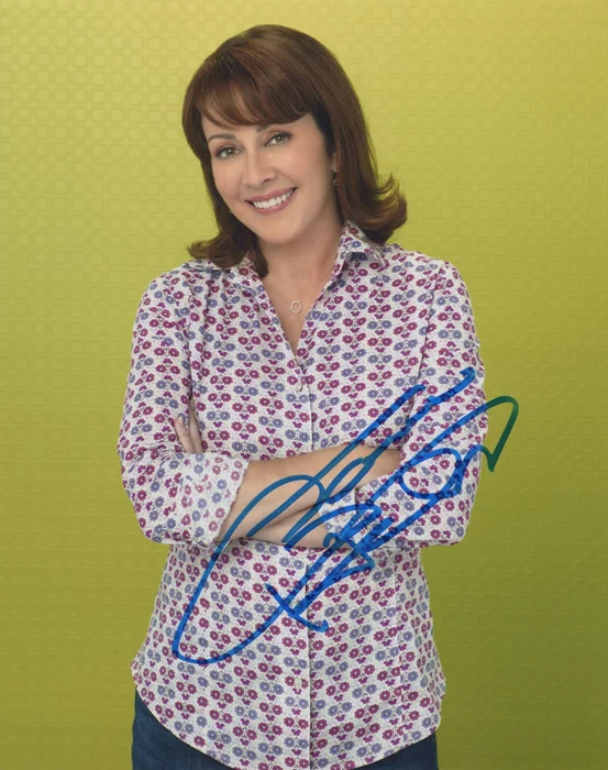 Patricia Heaton autograph