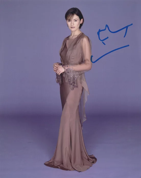 Emily Mortimer autograph