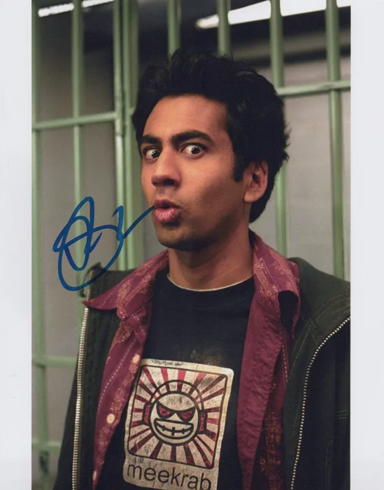 Kal Penn autograph