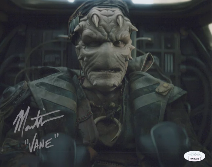 Marti Matulis autograph