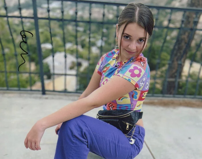 Gemma Allen autograph