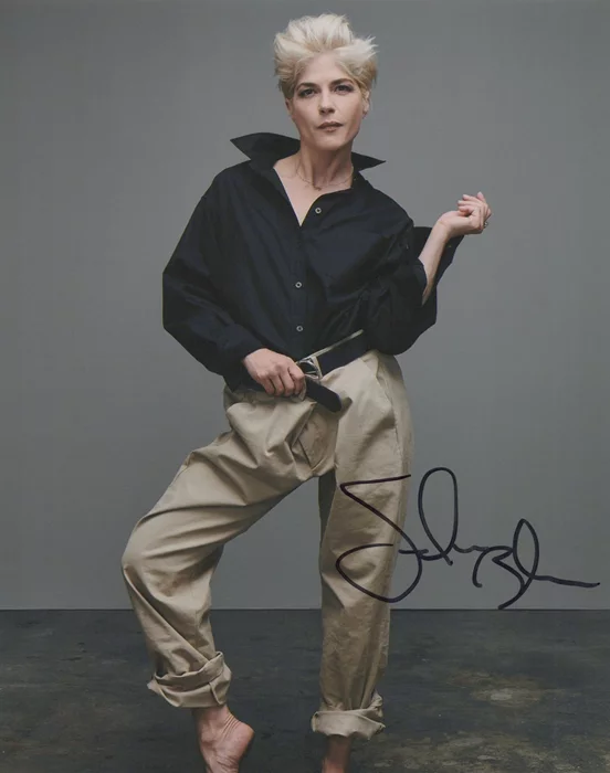 Selma Blair autograph
