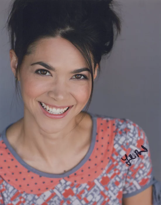 Lilan Bowden autograph