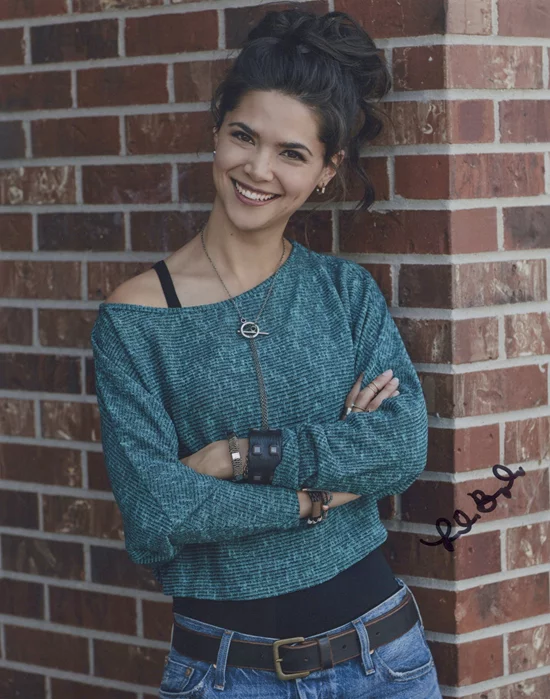 Lilan Bowden autograph