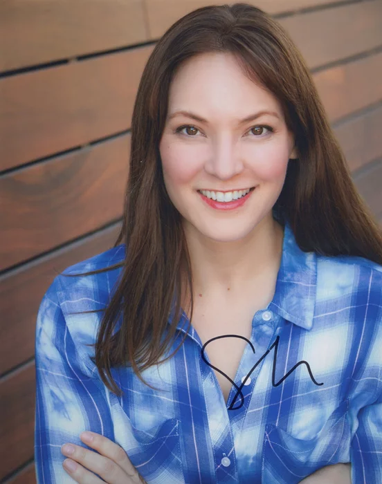 Sarah Claspell autograph