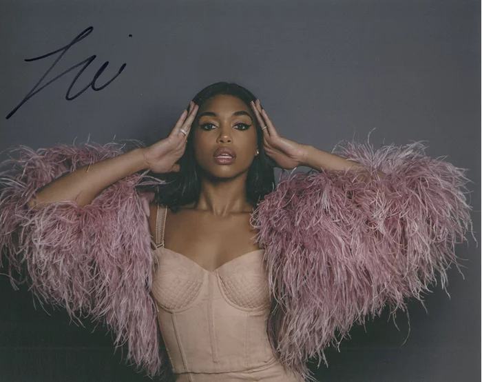 Lori Harvey autograph