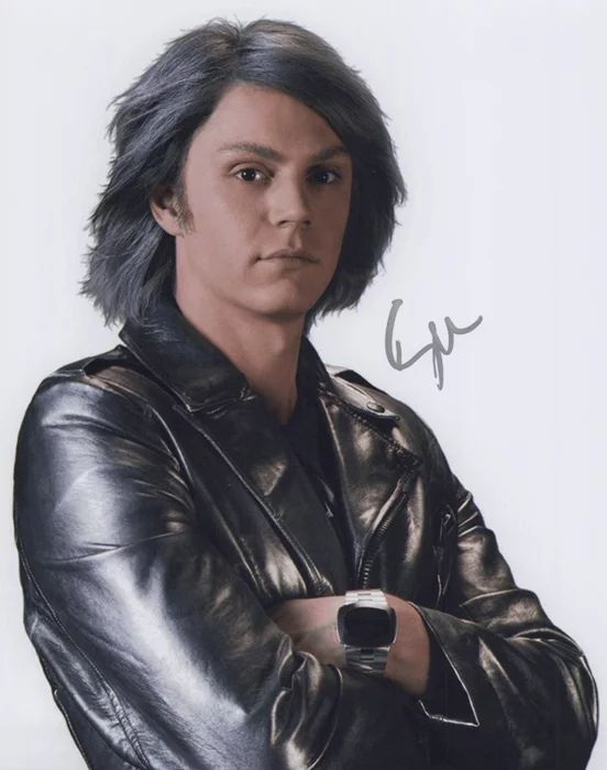 Evan Peters autograph