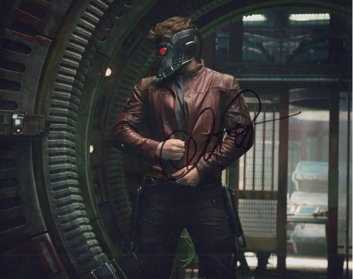 Chris Pratt autograph