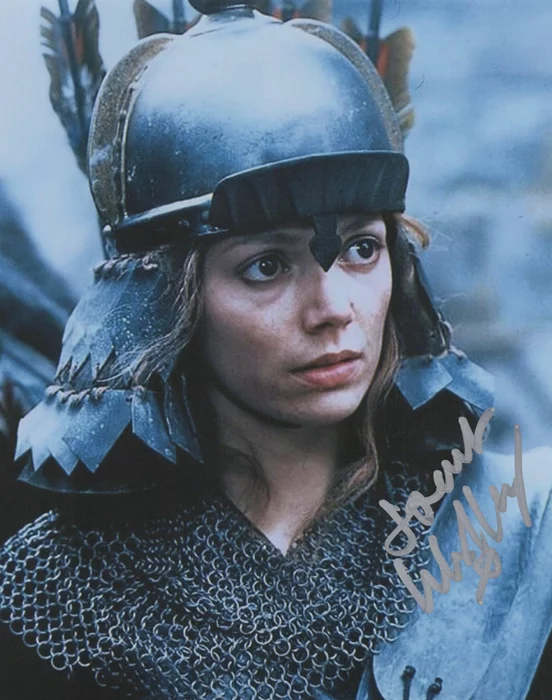 Joanne Whalley autograph
