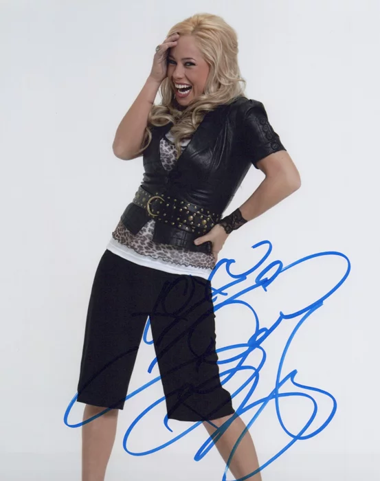 Sabrina Bryan autograph