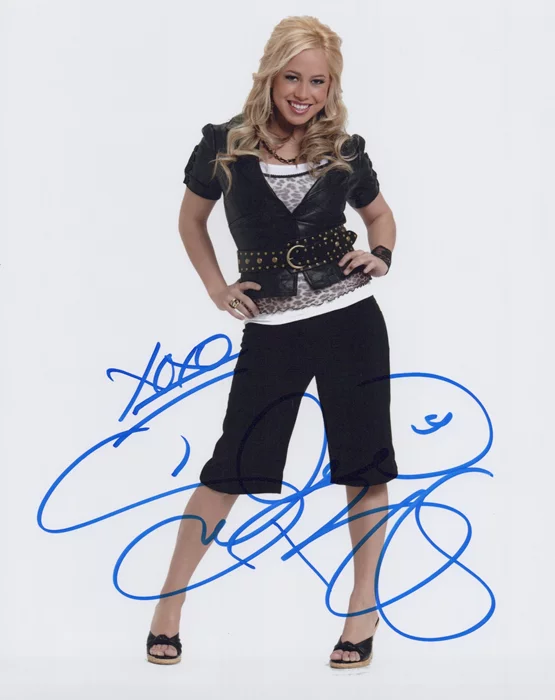 Sabrina Bryan autograph